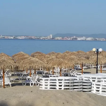 - Vega 2 * Sveti Vlas