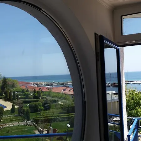 - Vega 2 Daire Sveti Vlas