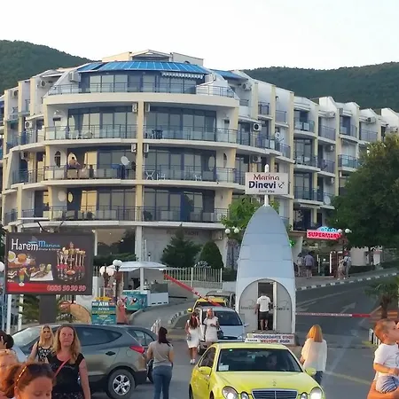 - Vega 2 Daire Sveti Vlas